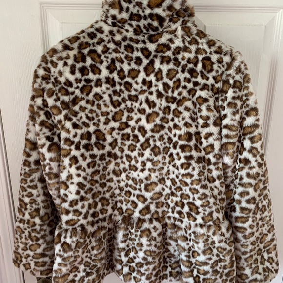 Gymboree faux fur leopard coat - Picture 2 of 3